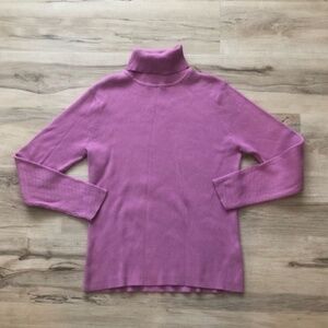 Elegant Mauve Long Sleeve Turtleneck Top